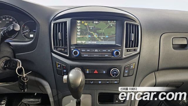 Hyundai Grand Starex Smart, 2017 14