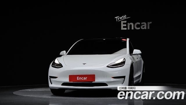 Tesla модель 3 Standard Range Plus RWD, 2020 3