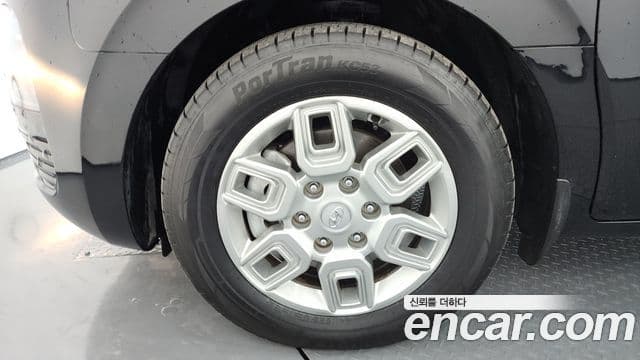 Hyundai Staria 9인승, 2023 все фото