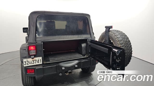 Jeep Wrangler (JK) 2.8 дизель Rubicon 2도어, 2010 20