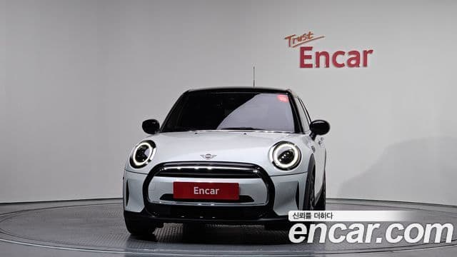 Mini Cooper 3세대, 2024 3