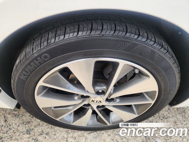Kia K5 2세대 Noblesse, 2017 6