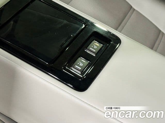 Renault Korea(Samsung) SM6 2.0 LPe RE (для людей с инвалидностью), 2016 12