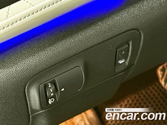 Renault Korea(Samsung) SM6 2.0 LPe RE (для людей с инвалидностью), 2016 18