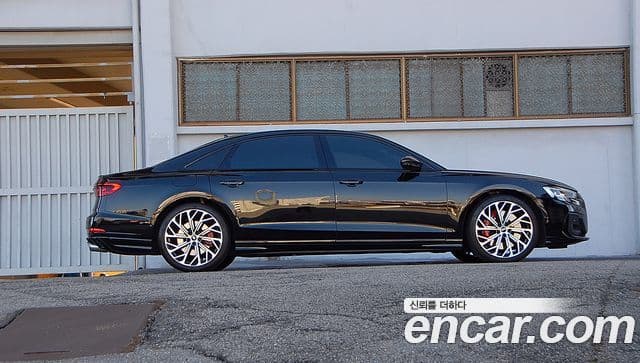 Audi S8 (D5) 4.0 TFSI Quattro LWB, 2023 2