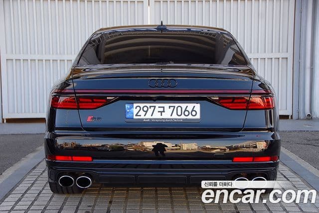Audi S8 (D5) 4.0 TFSI Quattro LWB, 2023 3