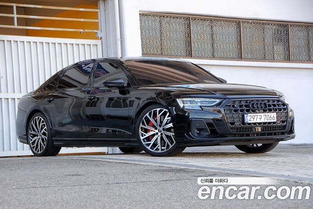 Audi S8 (D5) 4.0 TFSI Quattro LWB, 2023 7