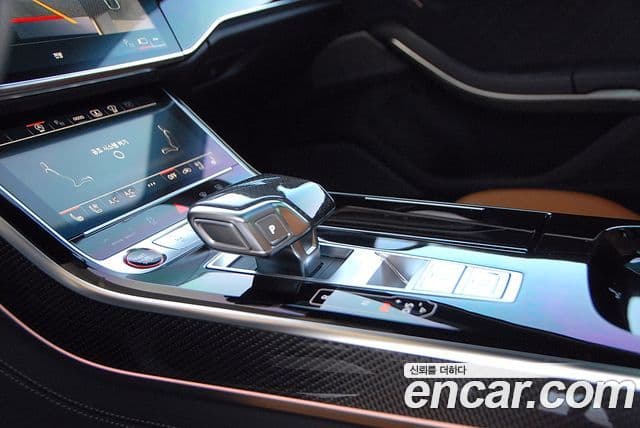 Audi S8 (D5) 4.0 TFSI Quattro LWB, 2023 10