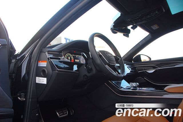 Audi S8 (D5) 4.0 TFSI Quattro LWB, 2023 16