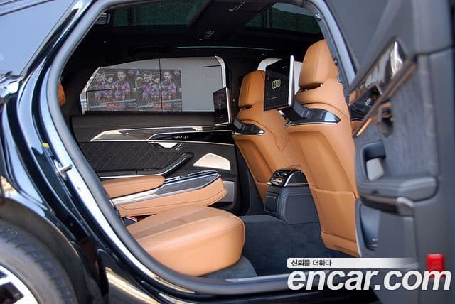 Audi S8 (D5) 4.0 TFSI Quattro LWB, 2023 18