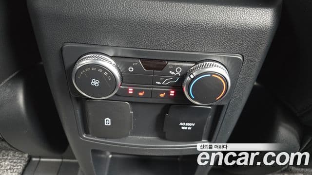 Ford Explorer 6세대 2.3 Limited 4WD, 2021 18