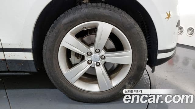 Land Rover Range Rover Velar 2.0 D240 S, 2018 все фото