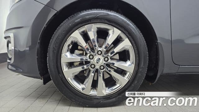 Kia All New Carnival VIP, 2017 все фото