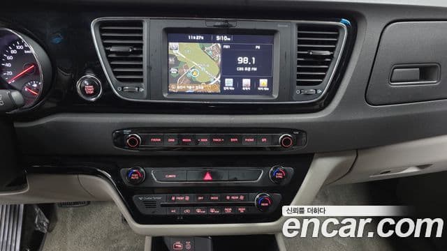 Kia All New Carnival VIP, 2017 14