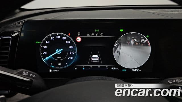 Kia Sportage 5세대 гибрид Signature 2WD, 2022 8