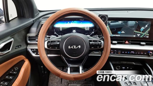Kia Sportage 5세대 гибрид Signature 2WD, 2022 13