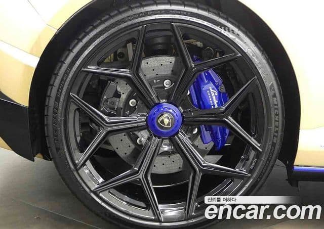 Lamborghini 우라칸 LP640-4 Evo Spyder, 2023 9