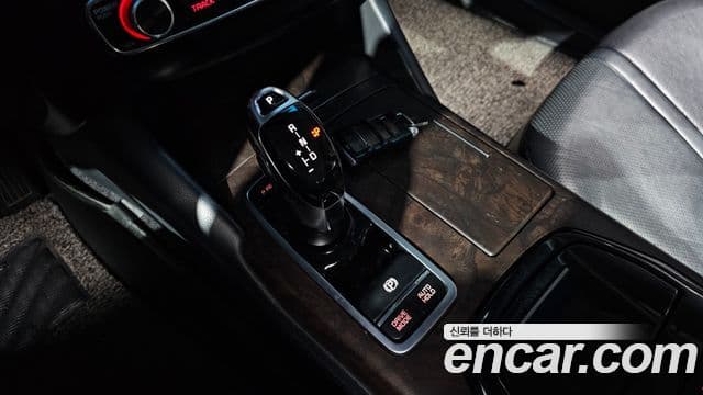 Kia K9 Special, 2013 9