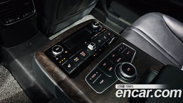 Kia K9 Special, 2013 20