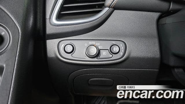 Chevrolet(GM대우) The / новый New Trax 1.4 Perfect чёрный, 2019 15