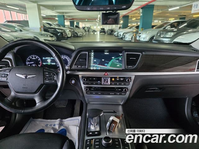 Genesis G80 Premium Luxury, 2017 16