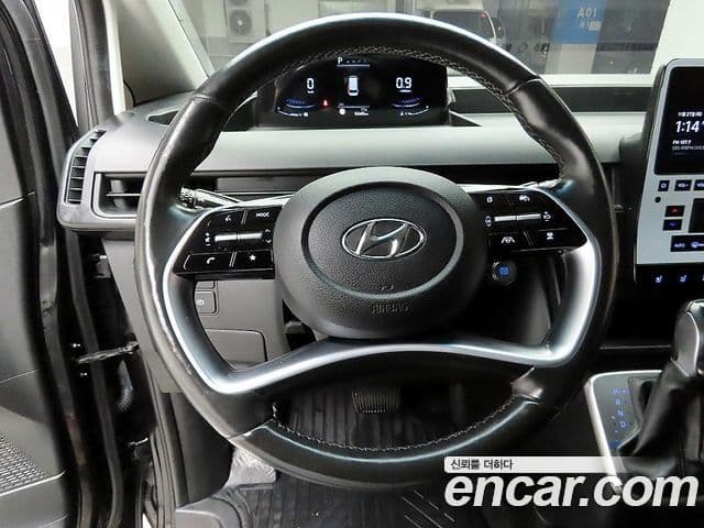 Hyundai Staria Modern, 2022 8