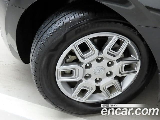 Hyundai Staria Modern, 2022 17