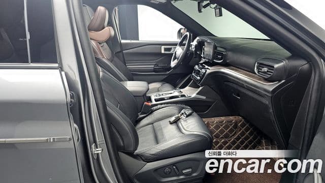 Ford Explorer 6세대 3.0 Platinum 4WD, 2021 11
