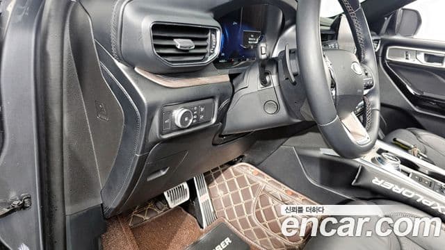 Ford Explorer 6세대 3.0 Platinum 4WD, 2021 14