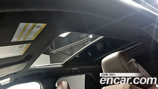 Ford Explorer 6세대 3.0 Platinum 4WD, 2021 19