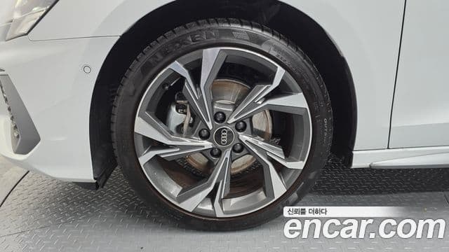 Audi A3 (8Y) Premium, 2023 все фото