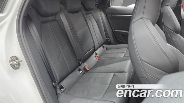 Audi A3 (8Y) Premium, 2023 12