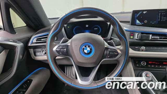 BMW i8 купе, 2015 13