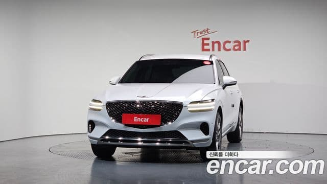 Genesis GV70, 2022 3