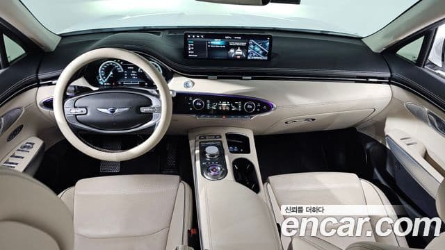 Genesis GV70, 2022 7