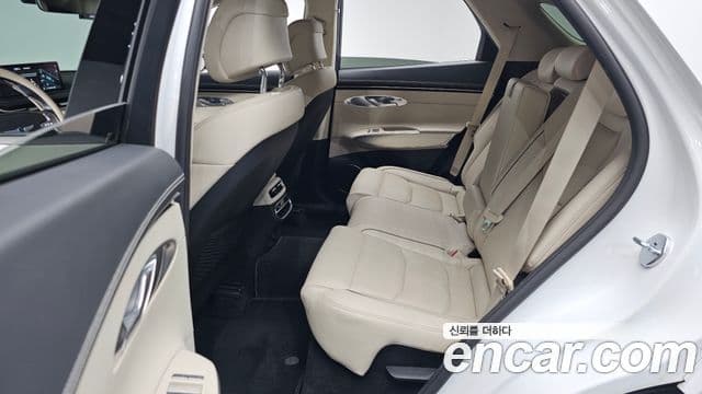 Genesis GV70, 2022 12