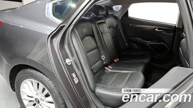 Kia All New K7 3.0 LPI Luxury (арендный автомобиль), 2017 12