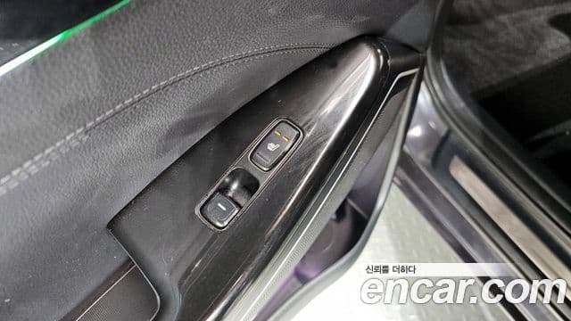 Kia All New K7 3.0 LPI Luxury (арендный автомобиль), 2017 19