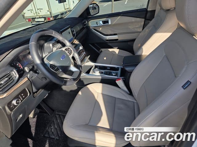Ford Explorer 6세대 2.3 Limited 4WD, 2023 10