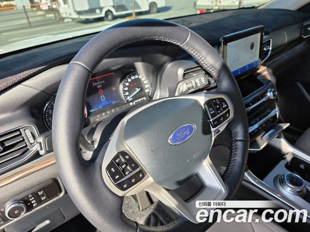 Ford Explorer 6세대 2.3 Limited 4WD, 2023 11