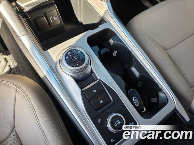 Ford Explorer 6세대 2.3 Limited 4WD, 2023 14