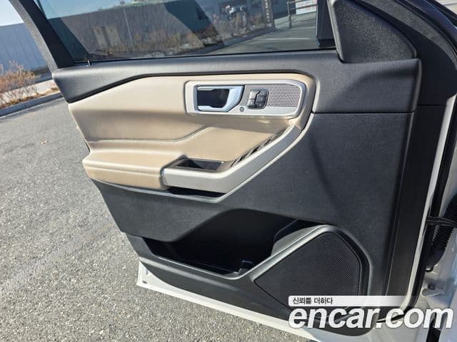 Ford Explorer 6세대 2.3 Limited 4WD, 2023 16