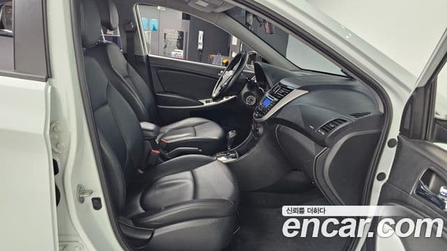 Hyundai Accent(новый кузов / новое поколение) Modern, 2014 11