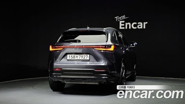 Lexus NX350h 2세대 Premium, 2022 4