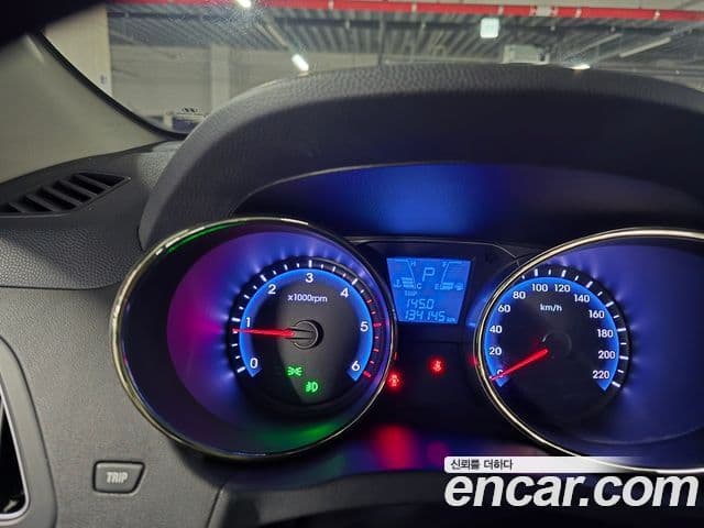 Hyundai Tucson ix Luxury, 2011 10