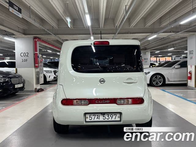 Nissan 큐브 Z12, 2011 4