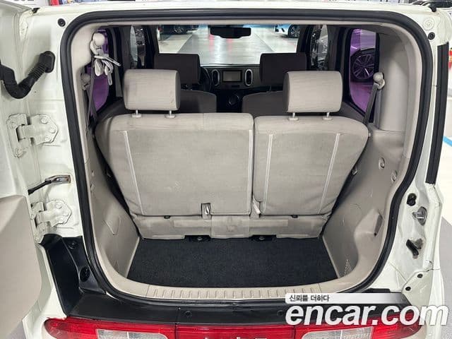 Nissan 큐브 Z12, 2011 19