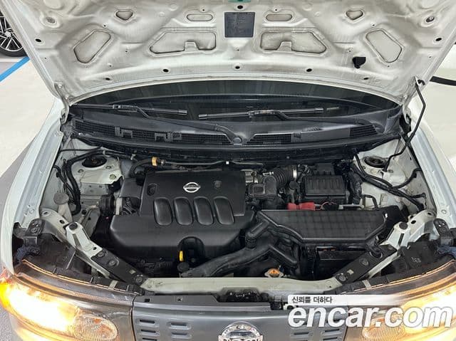 Nissan 큐브 Z12, 2011 20