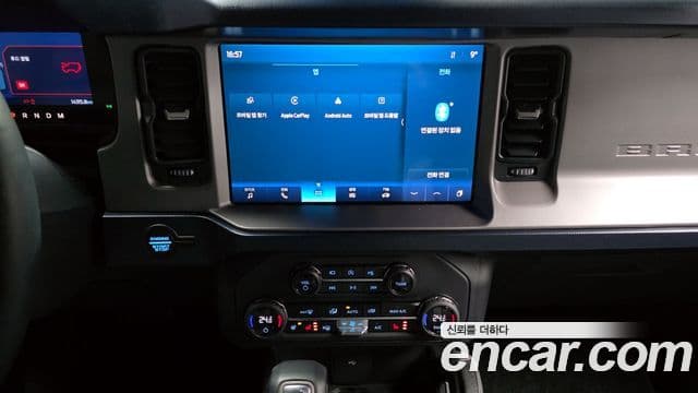 Ford Bronco 6세대 2.7 outer Banks, 2023 16