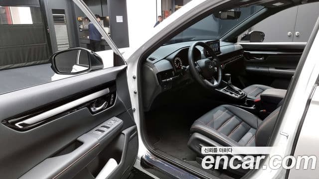 Honda CR-V 6세대 2.0 гибрид Туринг (Touring) 2WD, 2025 10